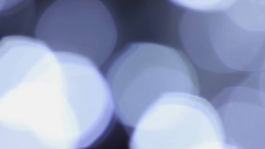 Yumuşak ışık arkaplanlı soyut bokeh ışıkları