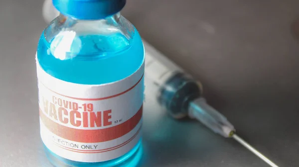 Covid Corona Virüsü 2019 Ncov Aşı Tüpleri Ilaç Şişeleri Şırıngalar — Stok fotoğraf