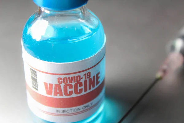 Covid Corona Virus 2019 Ncov Vacuna Viales Medicamentos Frascos Jeringas —  Fotos de Stock