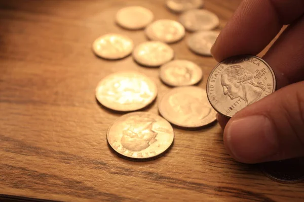 Las Monedas Dime Los Cuartos Moneda Son Moneda Estados Unidos —  Fotos de Stock