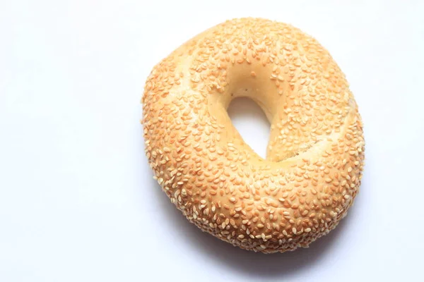 Bagel Pão Forma Rosquinha Sobre Fundo Branco — Fotografia de Stock