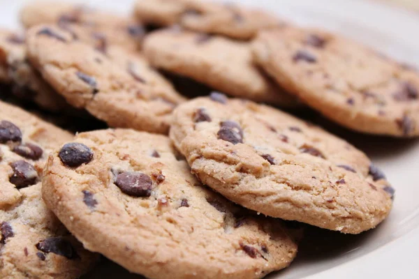 Chocolate Cookies Arranged Light Brown Dish Ready Served Children — Stock Photo, Image