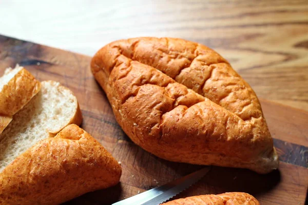 Baked Bread Placed Wooden Table Flat Lat Photo — Stock Photo, Image