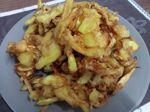 Breaded Jackfruit Served Gray Plate Wooden Table — Zdjęcie stockowe