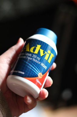 Washington, ABD: 25 Mayıs 2022 - ağrı kesici ibuprofen tabletleri 200 mg advil, Amerika 'nın en popüler ağrı kesici.
