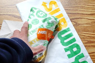 WASHINGTON, ABD - 20 Mart 2022 Metro Sandviçleri Subway, ABD 'de çok popüler bir fast food restoranıdır..