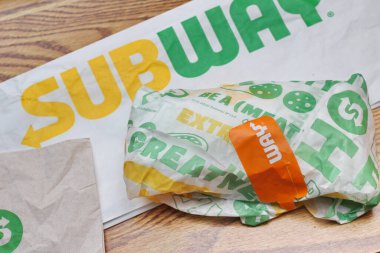 WASHINGTON, ABD - 20 Mart 2022 Metro Sandviçleri Subway, ABD 'de çok popüler bir fast food restoranıdır..