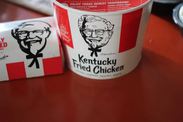 Washington Usa Giugno 2022 Kfc Global Fried Chicken Meal Set — Foto Stock