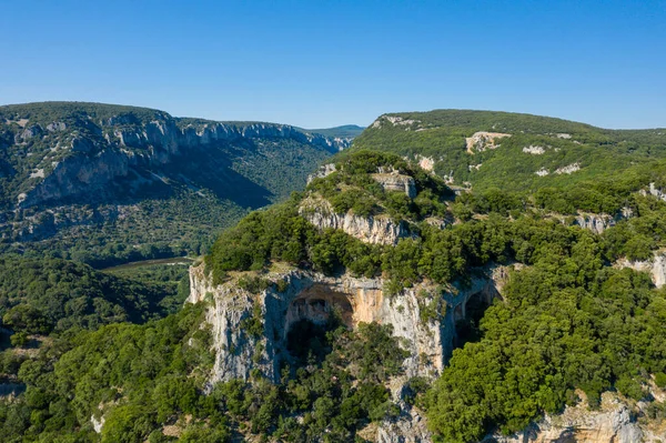 Tájkép Európában Franciaországban Ardeche Ben Készült Nyáron Láthatjuk Szurdokokat Zöld — Stock Fotó