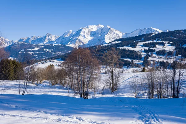 Tájkép Európában Készült Franciaországban Rhone Alpokban Savoie Ban Alpokban Télen — Stock Fotó