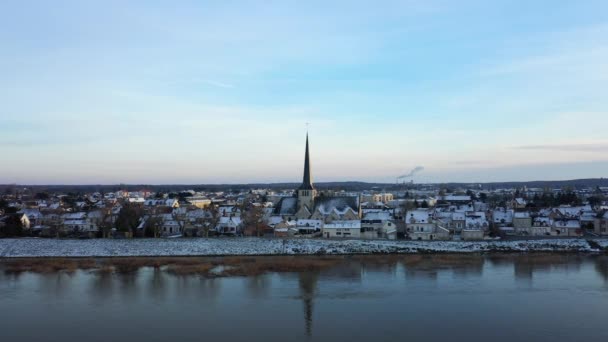 Uma Igreja Beira Loire Europa França Região Centro Loiret Direção — Vídeo de Stock