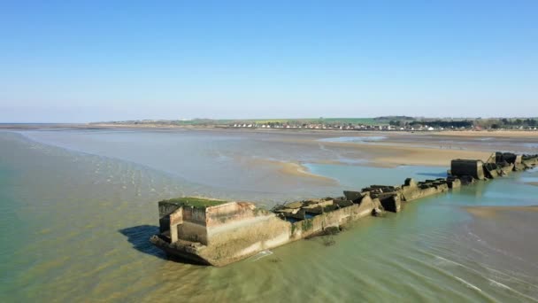 Altın Plajı Evleri Yapay Limanı Avrupa Fransa Normandiya Arromanches Doğru — Stok video