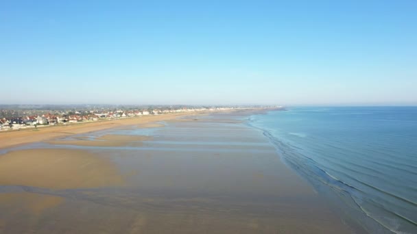 Der Riesige Strand Von Sword Beach Und Das Kanalmeer Europa — Stockvideo