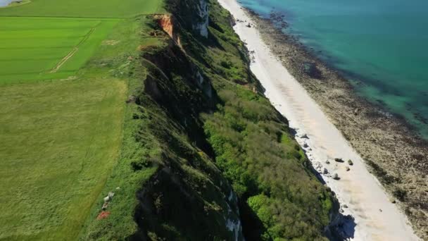 Avrupa Fransa Normandiya Daki Ngiliz Kanalı Nın Kıyısındaki Sarp Kayalıklar — Stok video