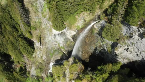 Waterfall Lake Saint Guerin Europe France Beaufort Alps Summer Sunny — Stockvideo