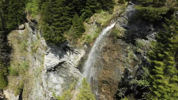 Waterfall Green Forest Lake Saint Guerin Europe France Beaufort Alps — Stockvideo