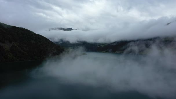 Roselendsjön Omgiven Berg Europa Frankrike Alperna Savojen Vintern Molnig Dag — Stockvideo