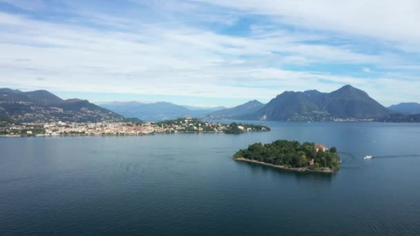 Barcă Ajunge Insula Isola Madre Lacul Maggiore Din Europa Italia — Videoclip de stoc