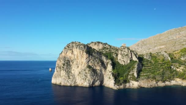 Kamień Końcu Marina Del Cantone Morzu Tyrreńskim Europie Włoszech Kampanii — Wideo stockowe