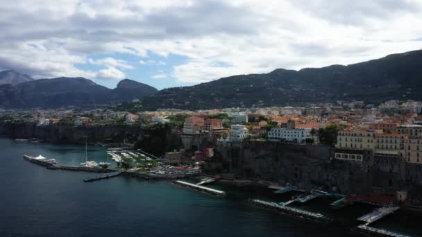 Sorrento Limanı Tyrhenian Denizi Kıyısında Avrupa Talya Campania Güneşli Bir — Stok video