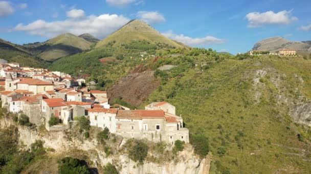 Tradiční Vesnice Tortora Vrcholu Své Hory Evropě Itálie Kalábrie Létě — Stock video