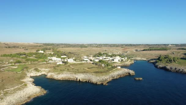 Aldeia Piscatória Porto Badisco Meio Campo Árido Europa Itália Puglia — Vídeo de Stock