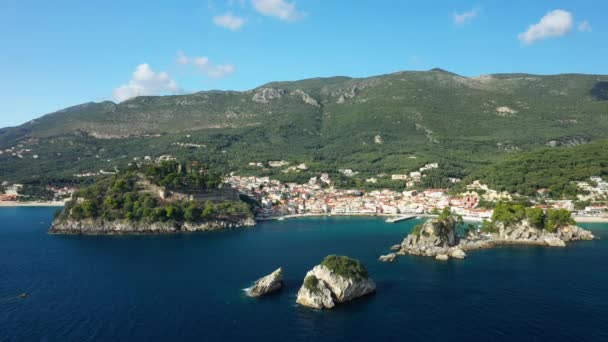 Parga Kasabası Avrupa Daki Akdeniz Kıyısındaki Küçük Adaları Yunanistan Epirus — Stok video