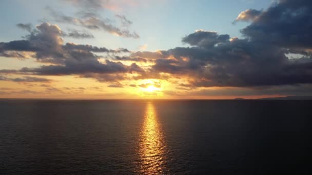 Ηλιοβασίλεμα Στην Ευρώπη Ελλάδα Πελοπόννησο Μάνη Προς Γύθειο Καλοκαίρι Μια — Αρχείο Βίντεο