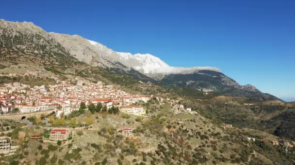 Small Town Arachova Middle Mountains Europe Greece Peloponnese Corinthia Summer — Stockvideo