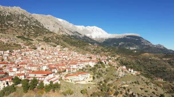 Yunanistan Orta Kesimindeki Avrupa Nın Arachova Tatil Beldesi Delphi Doğru — Stok video