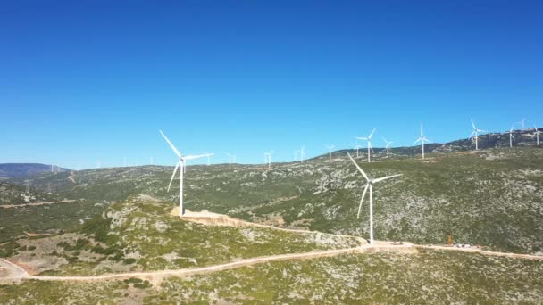 Ein Beeindruckendes Feld Von Windkraftanlagen Europa Zentralgriechenland Richtung Thisbe Sommer — Stockvideo
