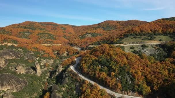 Ville Centuri Milieu Des Montagnes Arides Verdoyantes Europe France Corse — Video