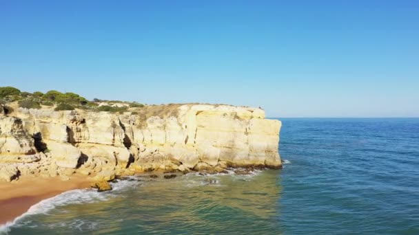 Камені Чудового Узбережжя Алгарве Європа Португалія Алгарве Альбуфейри Влітку Сонячний — стокове відео