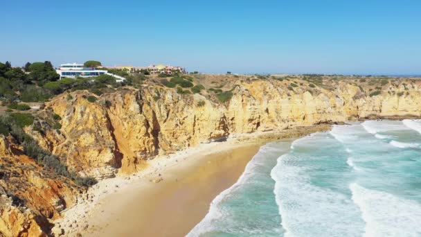 Rotsachtige Algarve Kustlijn Richting Lagos Europa Portugal Algarve Richting Albufeira — Stockvideo