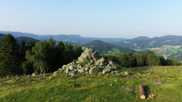 Verde Campagna Alsaziana Tra Boschi Montagne Europa Francia Alsazia Basso — Video Stock