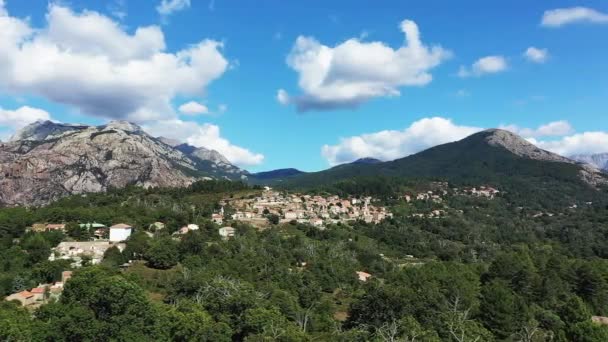 Посуха Сільська Місцевість Між Горами Зеленими Лісами Європі Франції Корсиці — стокове відео