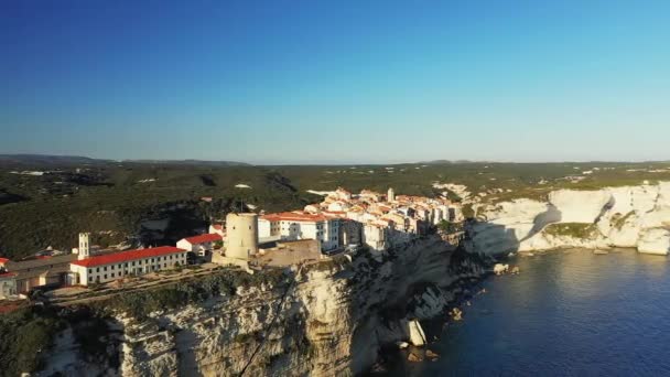 Město Bonifacio Nad Křídovými Útesy Zelené Krajině Evropa Francie Korsika — Stock video