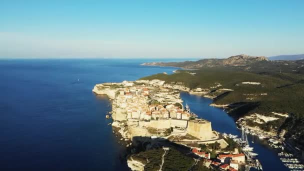 Town Bonifacio Chalk Cliffs Green Countryside Europe France Corsica Ajaccio — Stok video
