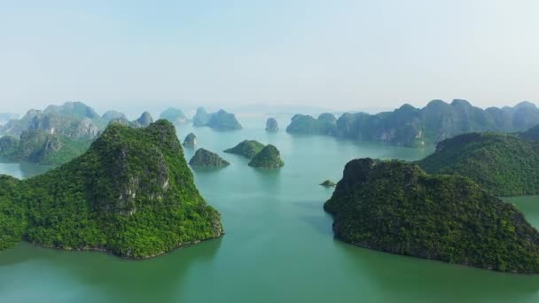 Green Karst Cliffs Long Bay Asia Northern Vietnam Hai Phong — Stock Video