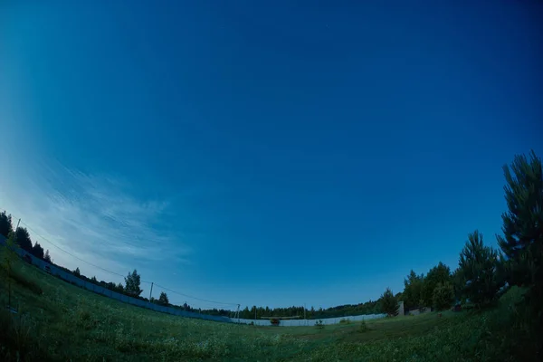 Noční panorama krásného pole — Stock fotografie