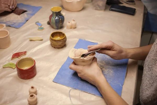 Human Sculptor Makes Clay Product His Own Hands — Stock Photo, Image