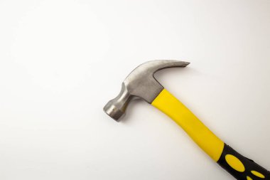 Beyaz arkaplanda inşaat çekici