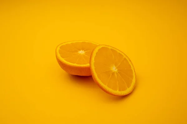 Turuncu arka planda turuncu, tek renkli.