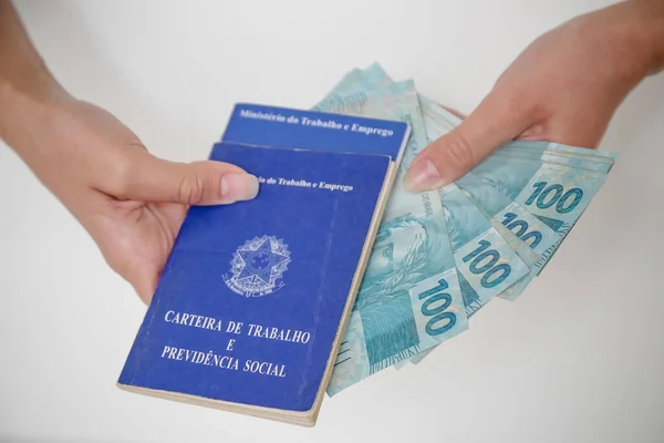 Siyah Cüzdan Mavi Ile 100 Reais Banknot Telifsiz Stok Fotoğraflar