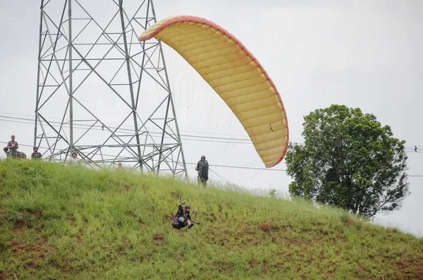 Parapendio Simile Paracadute Quanto Anche Una Struttura Flessibile — Foto Stock