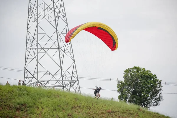 Parapente Est Similaire Parachute Sens Également Une Structure Flexible — Photo