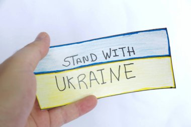 Frase, Ukrayna ile gitarda mavi ve sarı bayrak renginde kal..