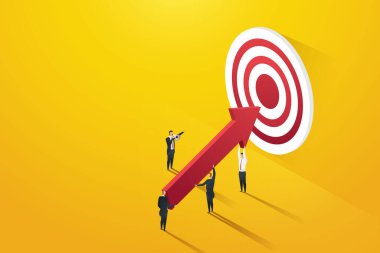 İş adamı liderleri, takım çalışmasının başarısı için büyük oklar tutan önde gelen iş adamlarının hedeflerine işaret ediyor. Vektör illüstrasyonu