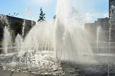 The large beautiful city fountain 
