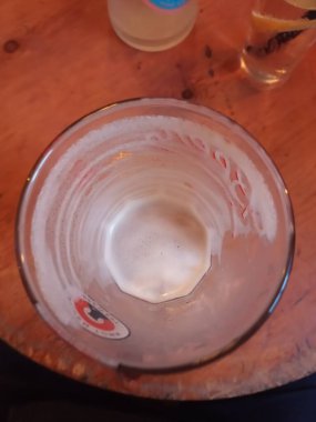 gözlük içmek gece evi hayatı